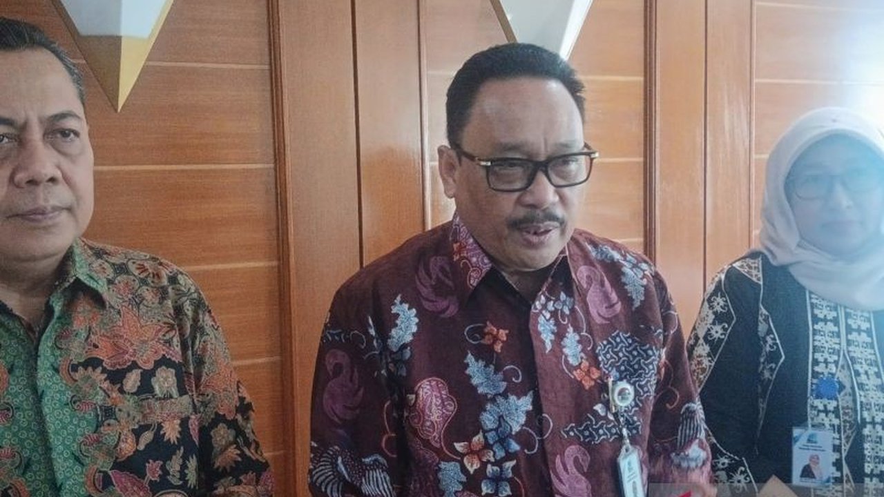 Arsip Nasional Republik Indonesia (ANRI) meluncurkan naskah sumber arsip Partai Komunis Indonesia (PKI) periode 1923-1985, yang mencakup dokumen dari Indonesia, Amerika Serikat, dan koleksi pribadi, untuk memperkaya khazanah sejarah nasional.