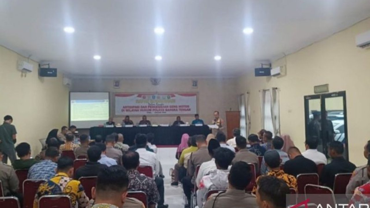 Polres Bangka Tengah menggelar rapat koordinasi dengan berbagai pihak untuk mengantisipasi potensi munculnya geng motor dan menjaga ketertiban umum di wilayah tersebut, meskipun belum ada kasus serupa.