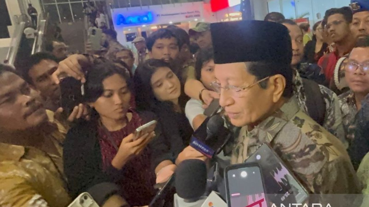 Menteri Agama Nasaruddin Umar mengusulkan kurikulum cinta kasih untuk memperkuat toleransi beragama di Indonesia dan mencegah tumbuhnya kebencian antar umat beragama.