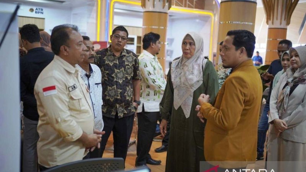 Pemerintah Kabupaten Nagan Raya mengajak warga memanfaatkan Mal Pelayanan Publik (MPP) untuk memudahkan akses layanan administrasi terpadu, yang telah beroperasi sejak 8 Januari 2025.