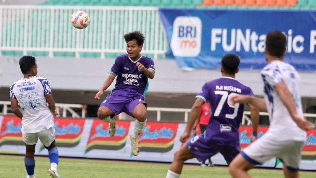 Pelatih Persita, Fabio Lefundes, menyatakan para pemainnya percaya diri menghadapi Persija Jakarta di Jakarta International Stadium (JIS) pada Minggu (19/1), meski Persija unggul empat poin di klasemen sementara BRI Liga 1 2024-2025.