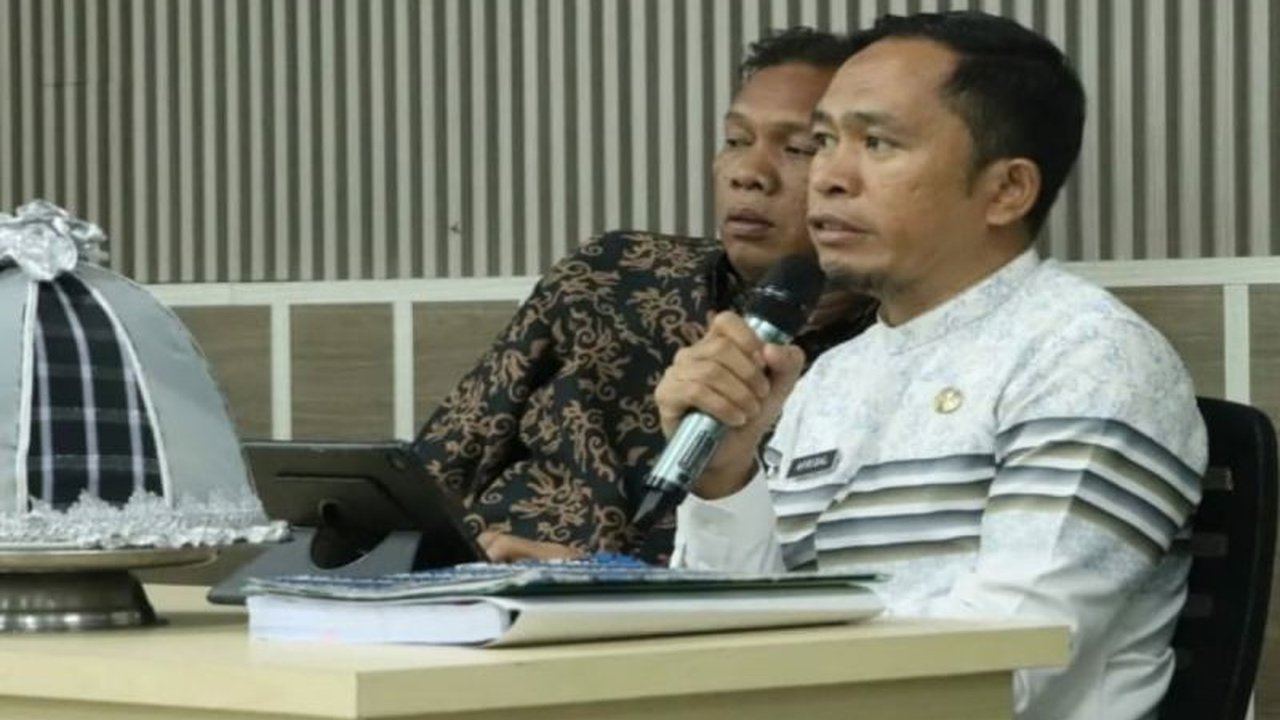 Sulawesi Barat berhasil meraih predikat istimewa dalam penilaian Indeks Reformasi Hukum (IRH) 2024 dengan nilai 97,04, meningkat signifikan dari tahun sebelumnya,  menunjukkan komitmen pemerintah daerah dalam peningkatan tata kelola hukum.