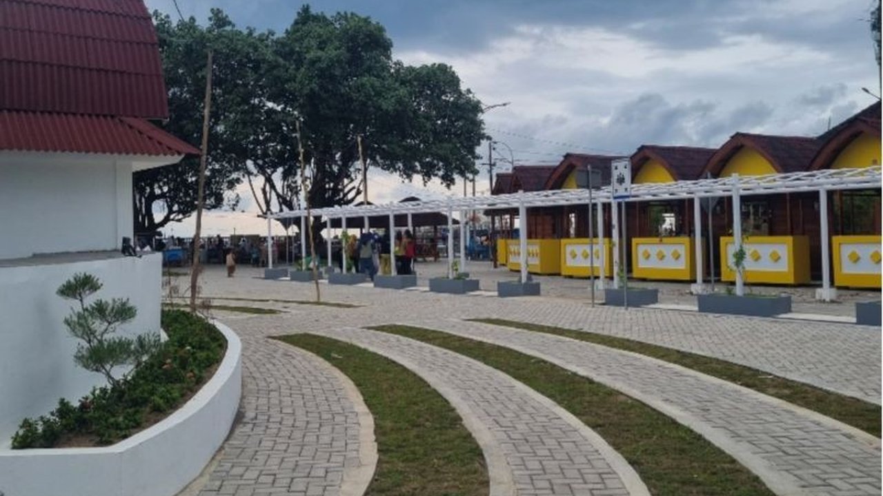 Pantai Ampenan Mataram: Revitalisasi Rampung, Siap Dibuka Akhir Januari