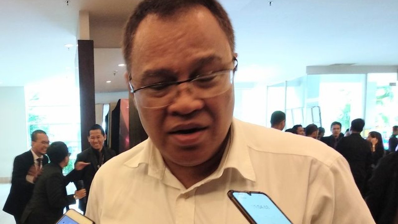 Rapat Koordinasi Pangan di Makassar, yang dipimpin Menko Pangan Zulkifli Hasan, dinilai sebagai momentum penting peningkatan infrastruktur pertanian di Sulawesi Selatan untuk mendukung swasembada pangan nasional.