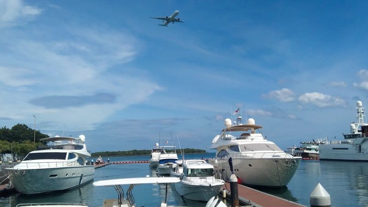 Pengusaha yacht di Bali optimistis peningkatan permintaan wisata mewah akan mendongkrak sektor pariwisata bahari Indonesia, ditandai perluasan armada dan kolaborasi strategis.