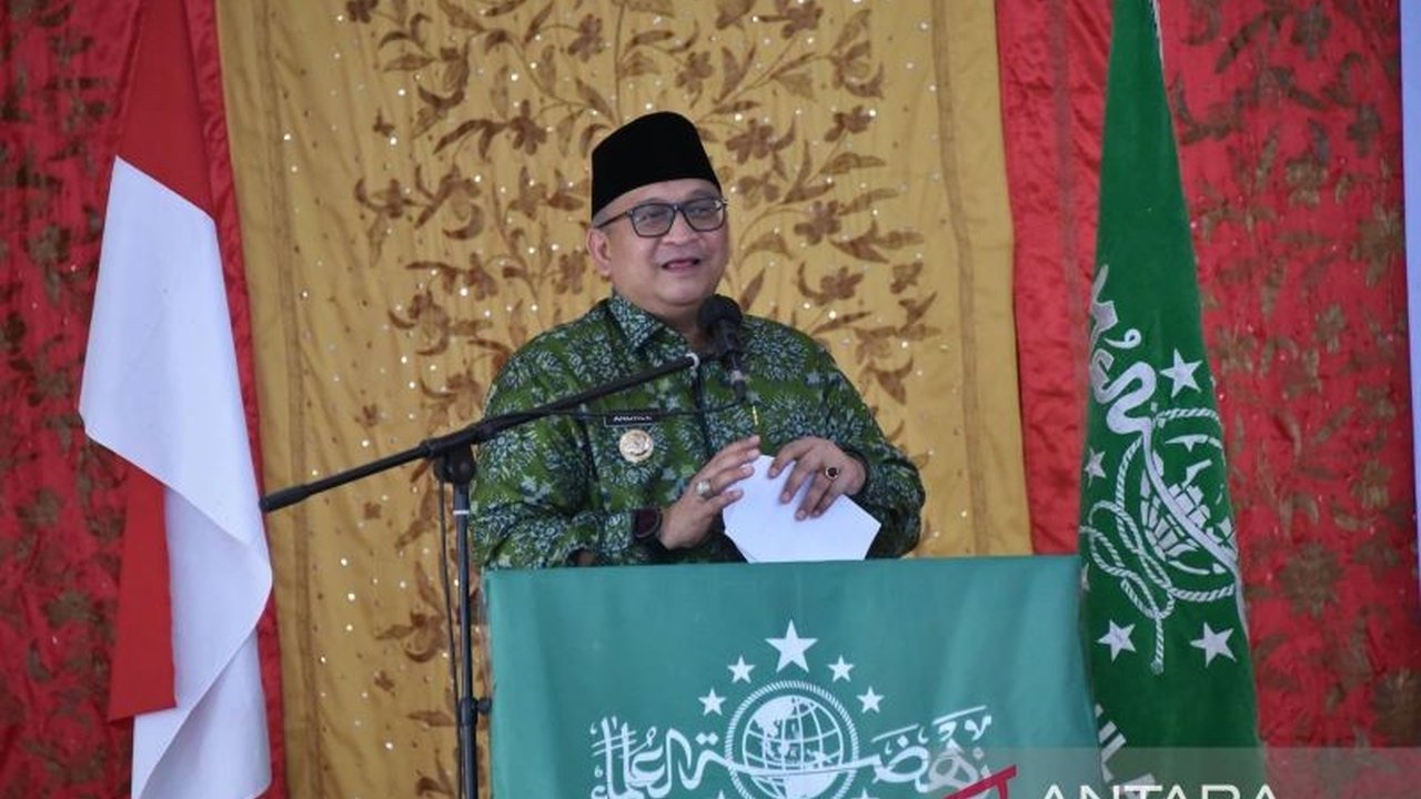 Penjabat Wali Kota Padang mengajak PCNU Kota Padang untuk bersinergi memberantas tawuran dan balap liar di kalangan remaja, demi menciptakan generasi muda yang lebih baik dan Kota Padang yang aman.