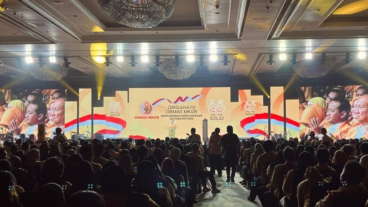 Ketua Umum Partai Golkar, Bahlil Lahadalia, resmi ditunjuk sebagai Ketua Dewan Kehormatan DPP Ormas MKGR berdasarkan kesepakatan pengurus dan pimpinan DPD di acara puncak HUT ke-65 Ormas MKGR.