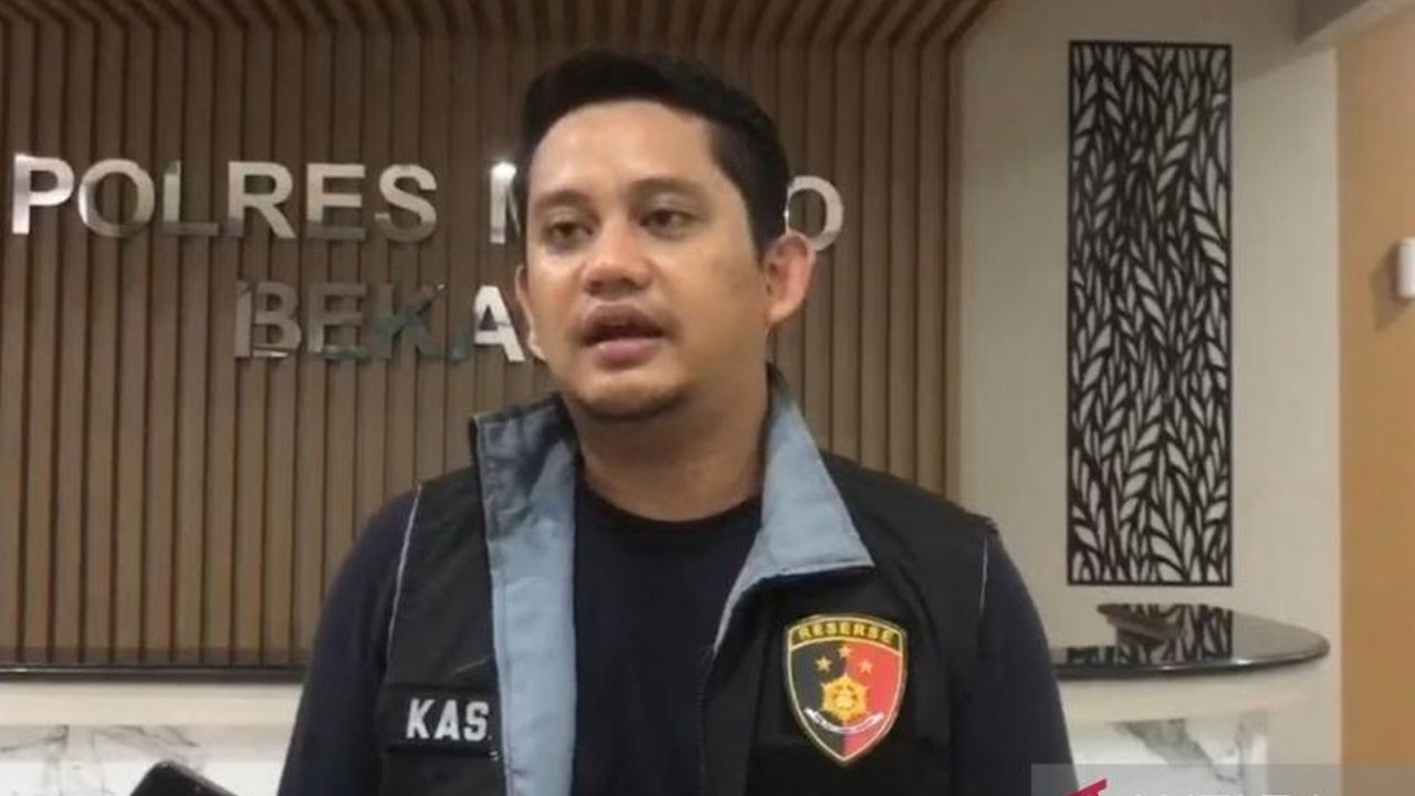 Polres Metro Bekasi menahan pelaku percobaan penculikan anak balita di Karangbahagia, Kabupaten Bekasi, Jawa Barat, yang aksinya digagalkan warga; polisi masih dalami motif dan kemungkinan keterlibatan dalam jaringan perdagangan orang.