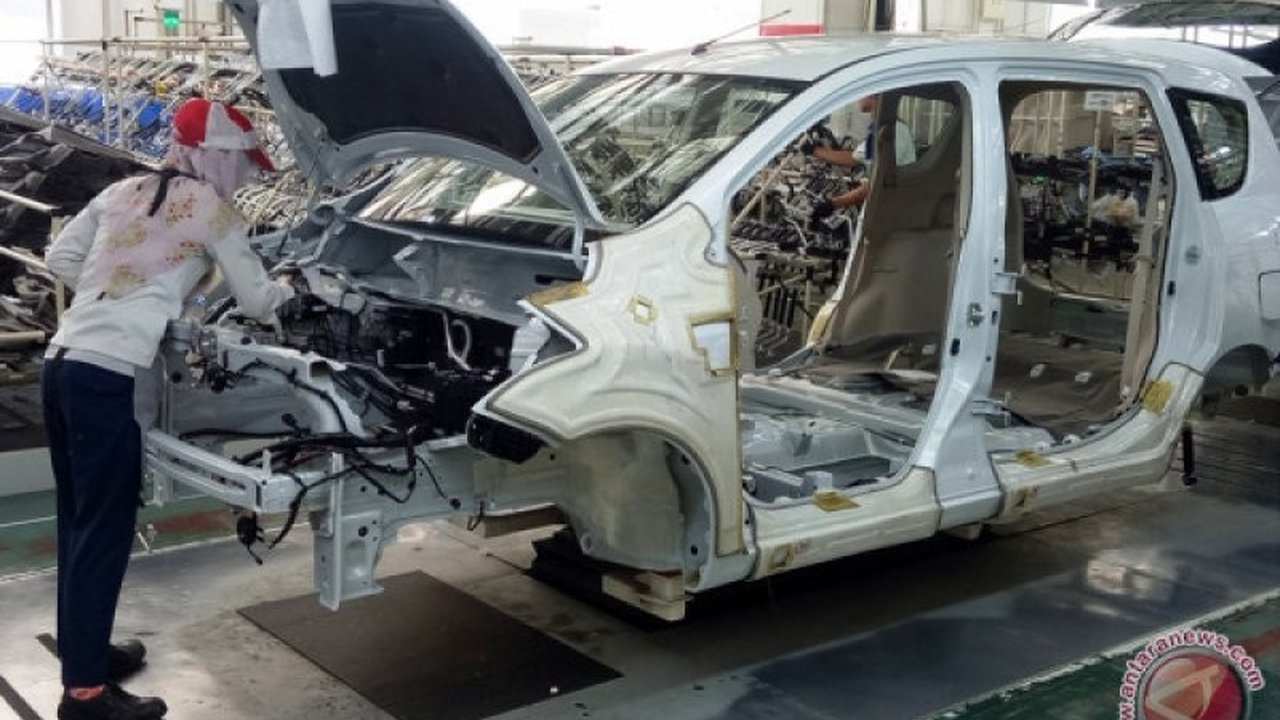 PT Suzuki Indomobil Motor siapkan investasi Rp5 triliun untuk upgrade fasilitas produksi di Indonesia serta meluncurkan model kendaraan baru, termasuk SUV, pada semester pertama 2025.