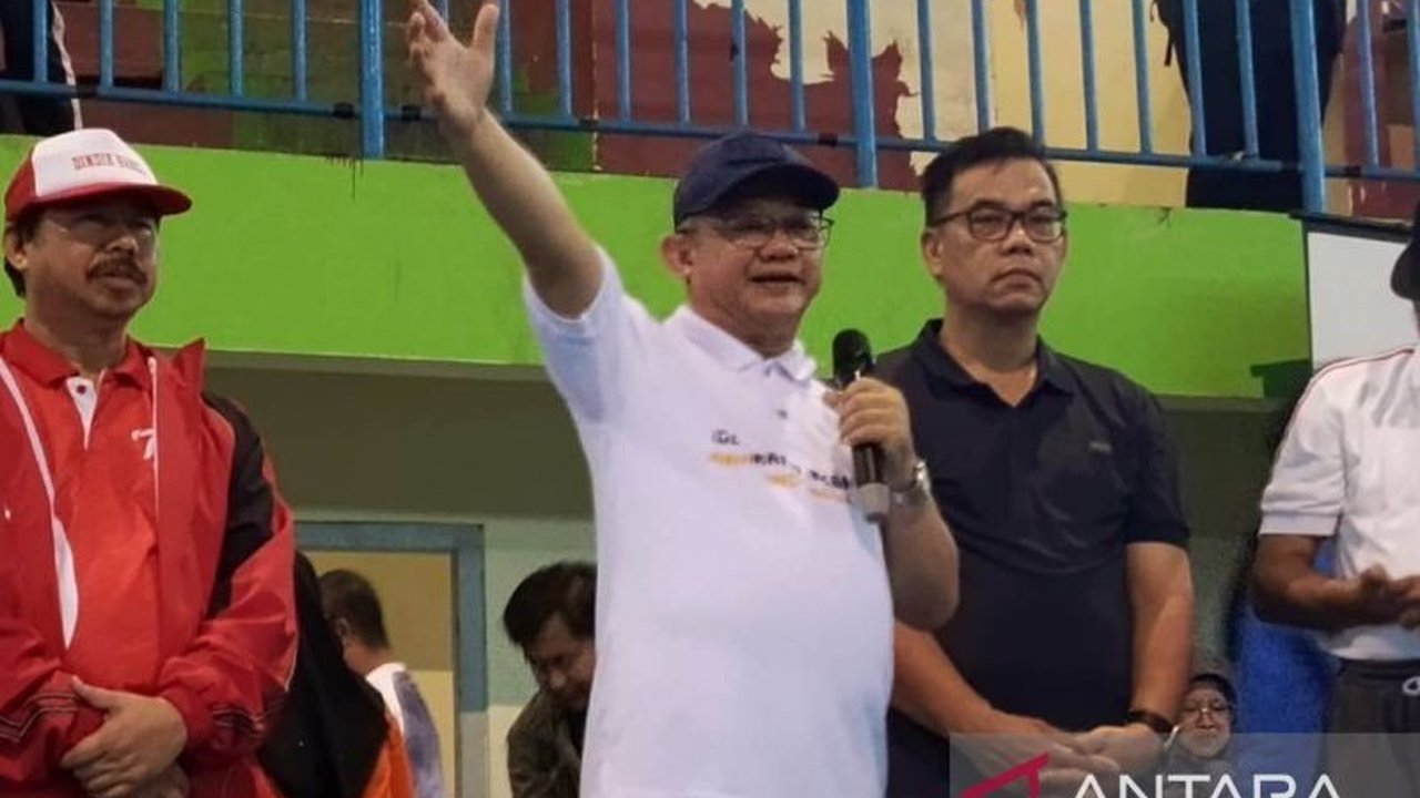 Mendikbudristek Abdul Mu'ti gencar sosialisasikan 'Tujuh Kebiasaan Anak Indonesia Hebat' di Pangkalpinang, Bangka Belitung, sebagai upaya mewujudkan generasi emas 2045, yang mencakup bangun pagi, beribadah, olahraga, makan sehat, belajar, bermanfaat, dan.