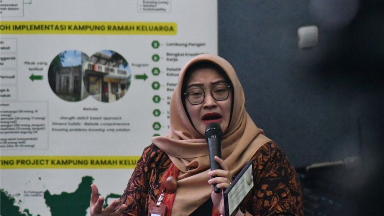 Direktur Keuangan LKBN ANTARA, Dr. Nina Kurnia Dewi, membagikan tips cerdas mengelola keuangan untuk Gen Z, menekankan pentingnya membedakan kebutuhan dan keinginan serta menghindari utang konsumtif.