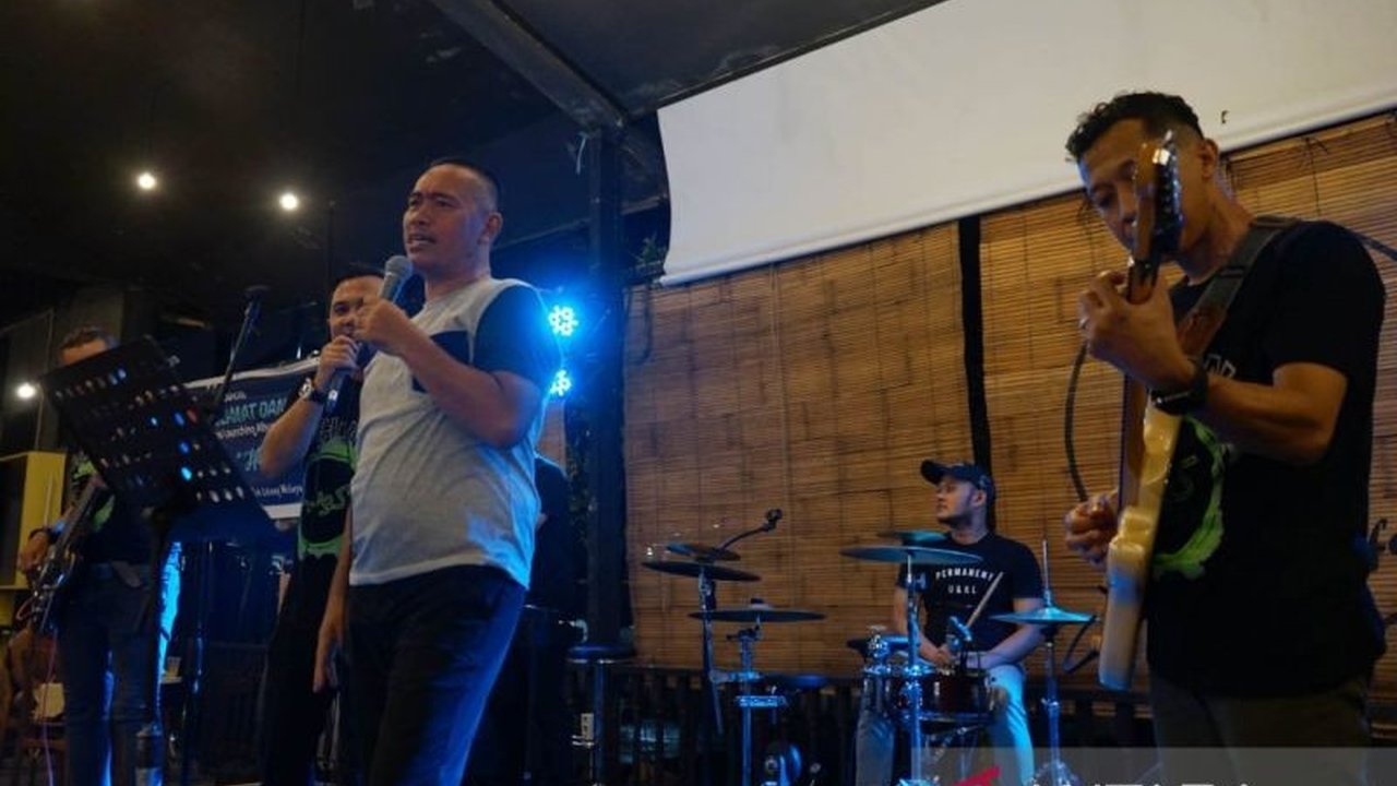 Ketua DPRD Pontianak, Satarudin, menekankan pentingnya pelestarian musik Melayu,  mendukung peluncuran album 