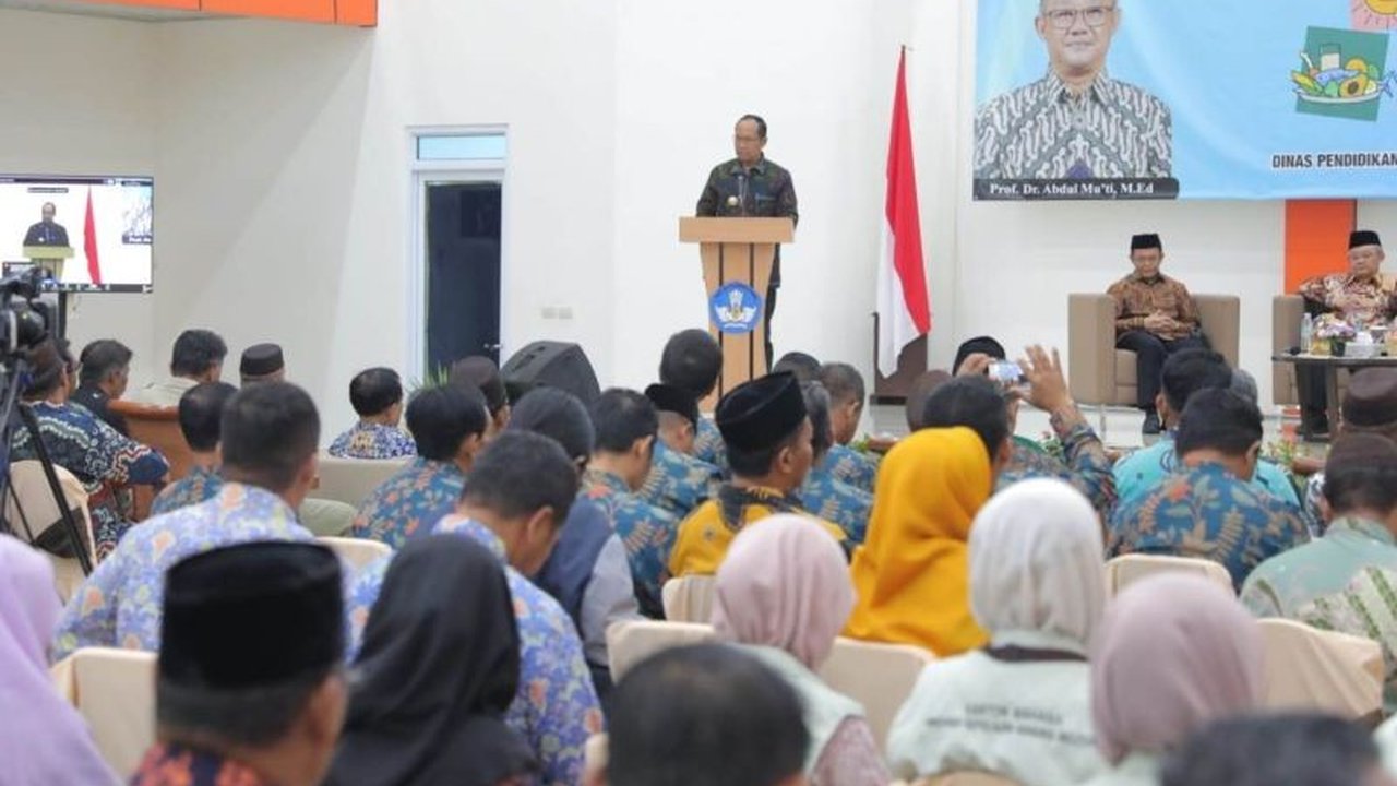Pemerintah Provinsi Kepulauan Bangka Belitung kembali menggencarkan program agar siswa putus sekolah dapat kembali melanjutkan pendidikan untuk meningkatkan kualitas sumber daya manusia.