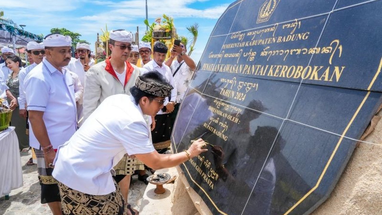 Pemkab Badung Percantik Pantai Batu Belig, Dorong Pariwisata