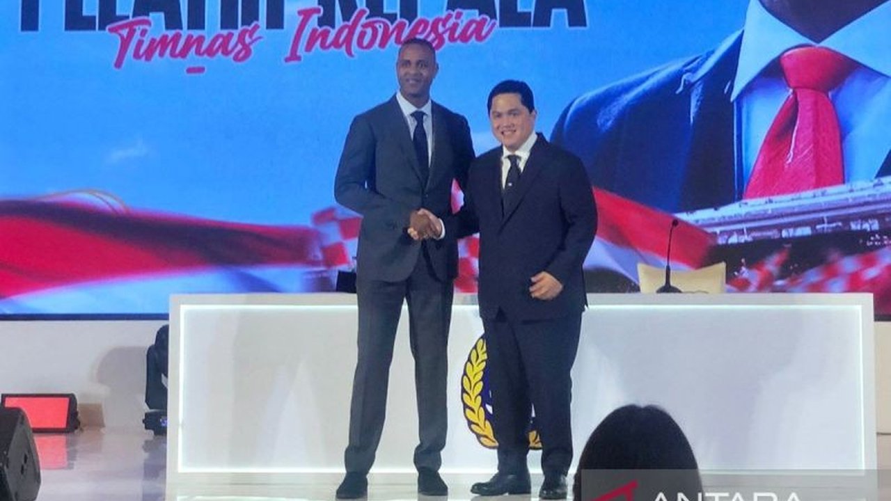 Ketua Umum PSSI, Erick Thohir, mengumumkan bahwa pengumuman direktur teknik (Dirtek) PSSI yang baru akan dilakukan pada akhir Februari 2025, setelah melalui proses seleksi yang ketat untuk menemukan figur ideal bagi kemajuan sepak bola Indonesia.