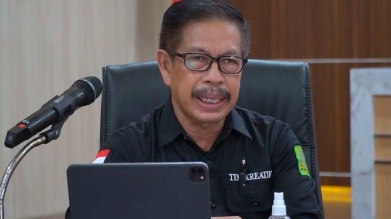 Prof. Arief Amrullah dari Unej menekankan pentingnya keseimbangan kewenangan aparat penegak hukum (APH) dalam RKUHAP untuk mencegah ketimpangan dan memastikan penegakan hukum yang efektif, transparan, dan berkeadilan.