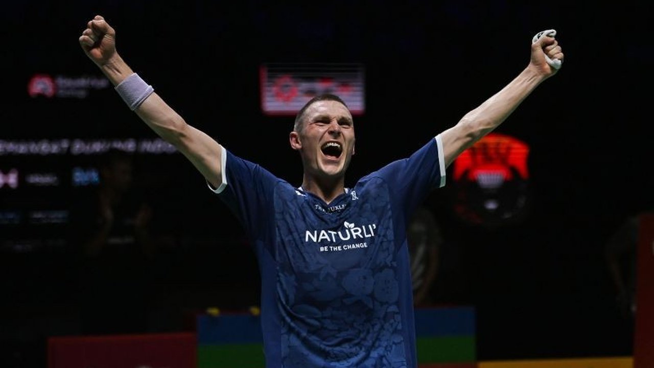 Viktor Axelsen dari Denmark menjuarai India Open 2025 untuk ketiga kalinya, sementara An Se-young dari Korea Selatan meraih gelar tunggal putri keduanya tahun ini, mengalahkan para pesaingnya di KD Jadhav Indoor Hall, Minggu.