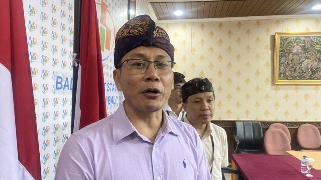 Meskipun masih ada kemiskinan ekstrem, Bali mencatatkan angka kemiskinan terendah di Indonesia pada September 2024, sebesar 3,8 persen, menurut data BPS Bali.