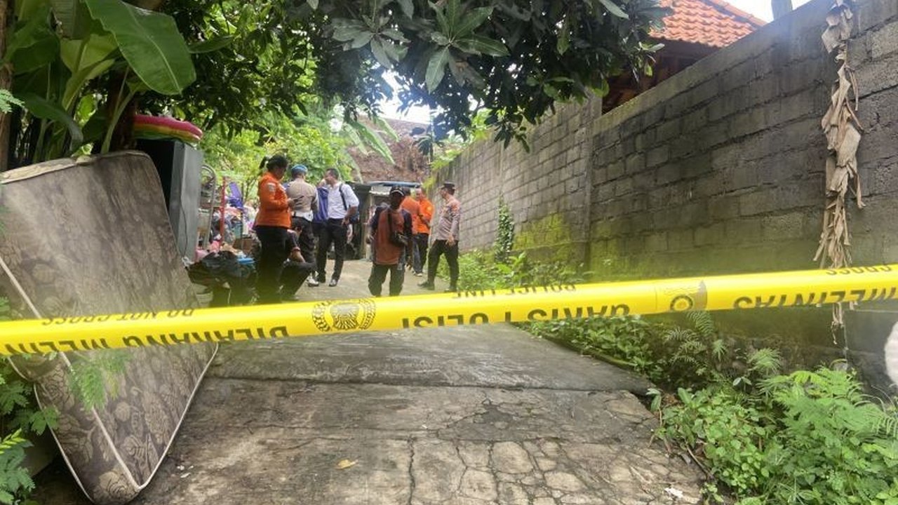 Longsor di Ubung Kaja, Denpasar, mengakibatkan korban jiwa dan luka-luka; warga sekitar melakukan evakuasi awal sebelum tim SAR tiba.