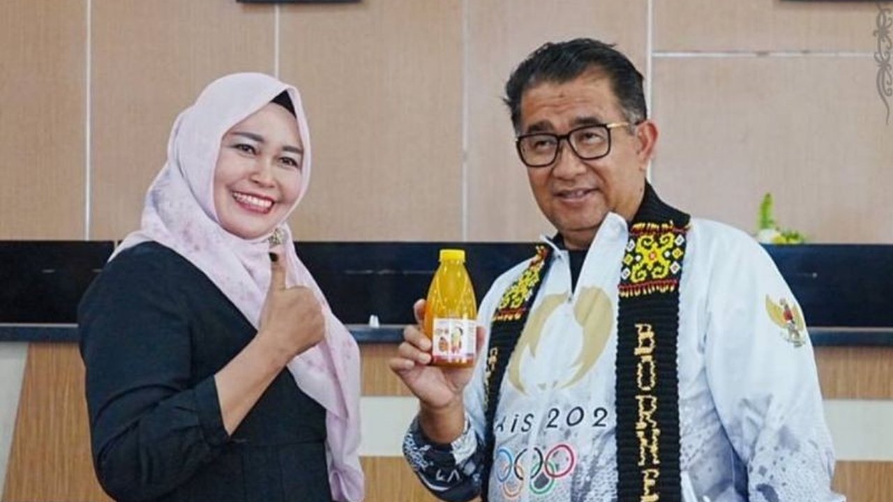 Penjabat Gubernur Kaltim meminta agar hotel-hotel di Kalimantan Timur menyediakan ruang bagi produk UMKM lokal untuk meningkatkan pemasaran dan daya saing produk lokal.