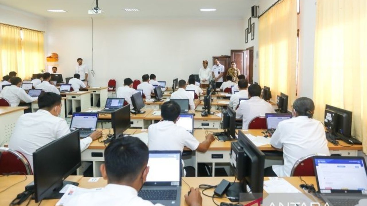 Dinas Pendidikan dan Kebudayaan Parigi Moutong memastikan seluruh calon PPPK tahap dua telah terdaftar di Data Pokok Pendidikan (Dapodik) dan proses seleksi berjalan transparan serta sesuai prosedur BKN.