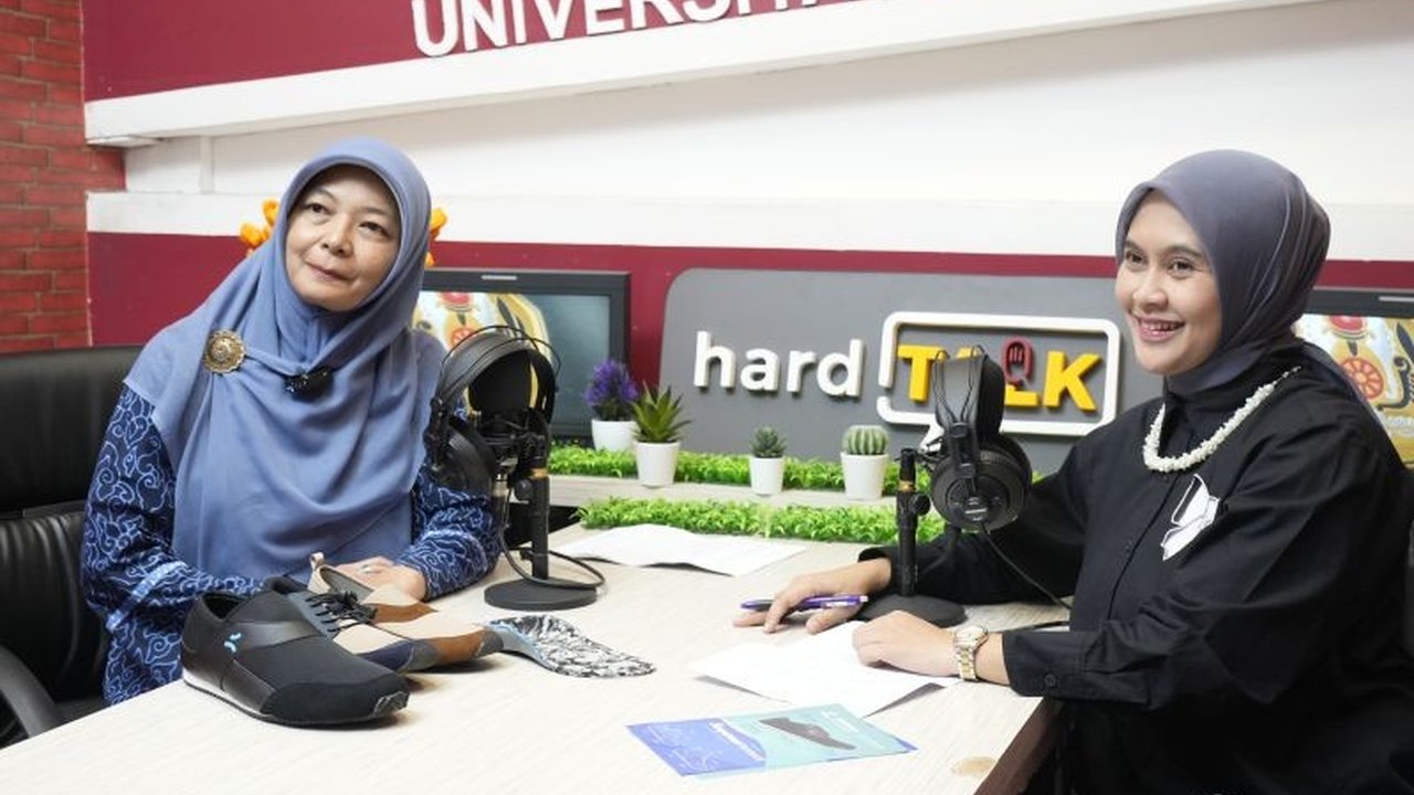 Peneliti Unpad menciptakan sepatu antropometri 'CNS' untuk aktivitas berat, mengurangi asam laktat pada perawat RS Hasan Sadikin Bandung hingga signifikan setelah uji coba tiga pekan.