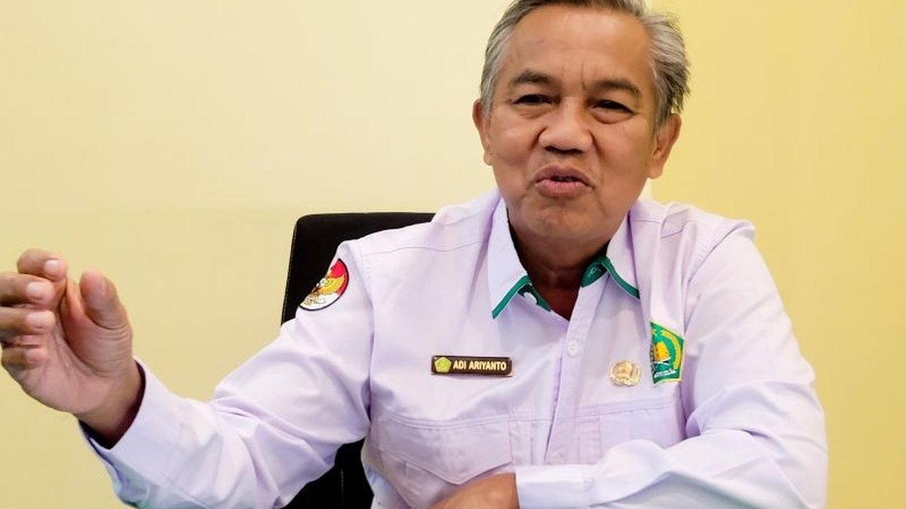 Kepolisian Situbondo memanggil Kemenag setempat untuk menyelidiki kasus dugaan penipuan umrah oleh sebuah biro perjalanan, setelah 10 calon jamaah melapor tertipu.