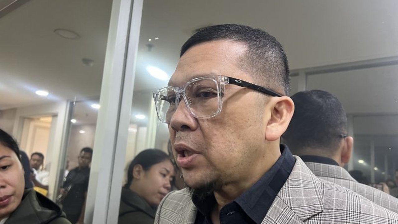 Wakil Ketua Baleg DPR RI, Ahmad Doli Kurnia, mengusulkan agar perguruan tinggi yang ingin mengelola tambang wajib memiliki badan usaha, serupa dengan aturan untuk ormas keagamaan, dalam revisi UU Minerba.