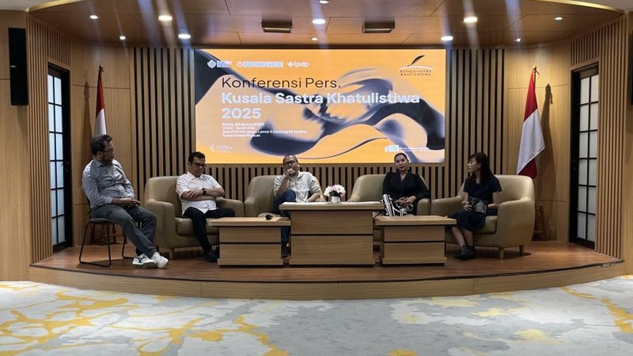 Setelah sempat vakum, penghargaan sastra bergengsi Kusala Sastra Khatulistiwa kembali hadir di tahun 2025 dengan pembaruan signifikan, meliputi tiga kategori buku dan dampak sosial yang lebih luas.
