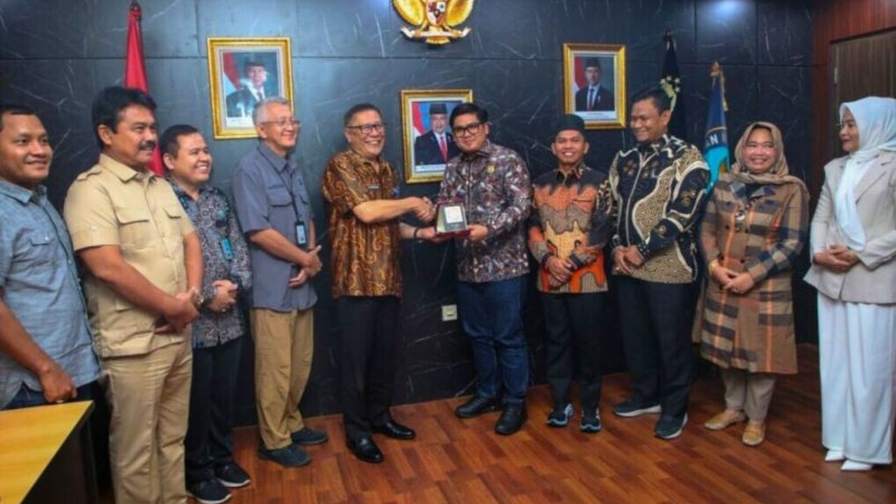 BNN meminta pemerintah daerah memanfaatkan program Intervensi Berbasis Masyarakat (IBM) guna mendorong rehabilitasi penyalahguna narkoba,  mengatasi kendala akses dan stigma.