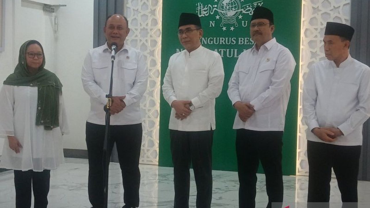 Badan Gizi Nasional (BGN) optimistis kerja sama dengan Nahdlatul Ulama (NU) akan mempercepat penyaluran Program Makan Bergizi Gratis (MBG) kepada 6 juta penerima manfaat di Indonesia pada tahun 2025, termasuk santri di pesantren-pesantren kecil.