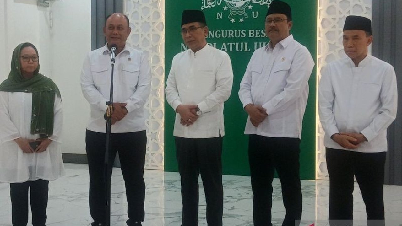 Badan Nasional Pangan (BGN) berencana menyediakan makanan siap saji program Makan Bazis Gratis (MBG) untuk siswa selama Ramadan, termasuk santri pesantren, guna memudahkan distribusi dan mendukung ibadah puasa.