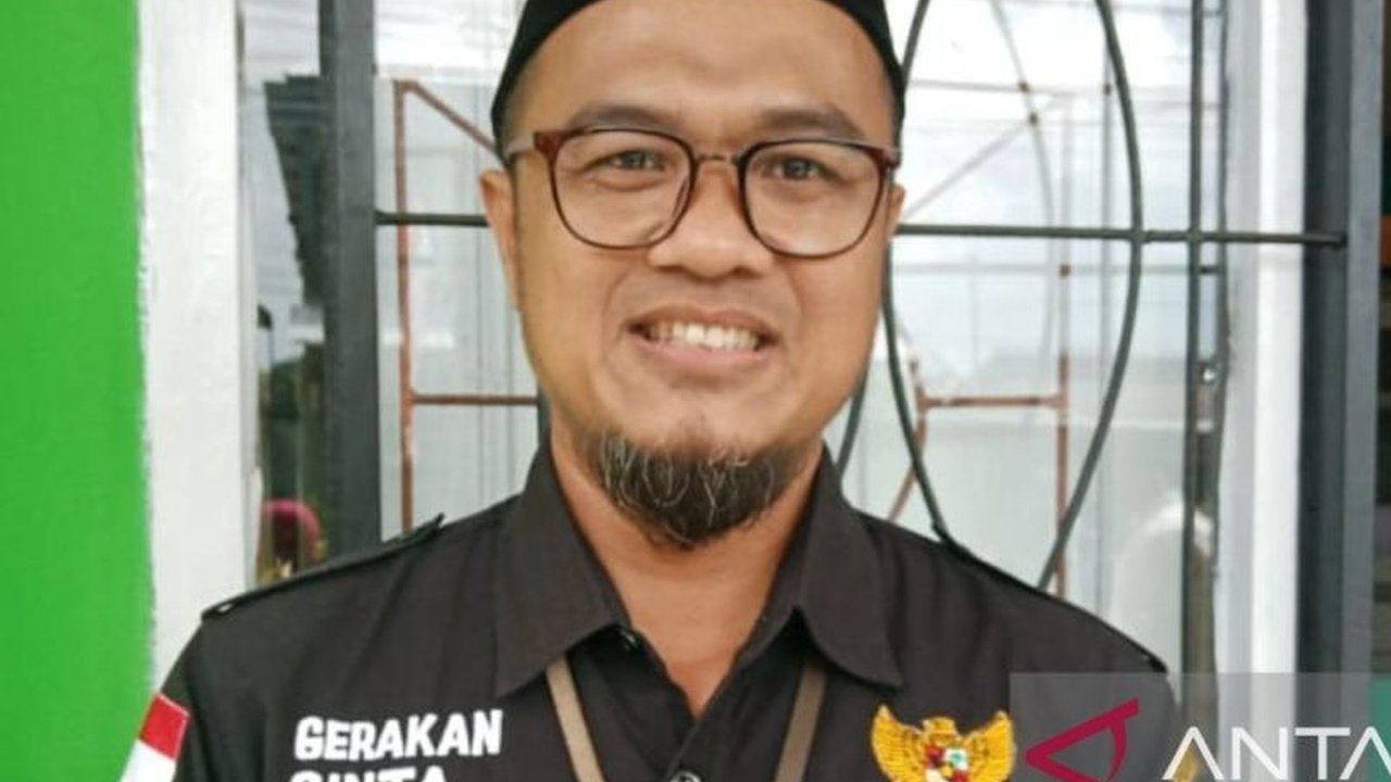 Baznas Belitung menyiapkan 10 program prioritas pada 2025, termasuk Rumah Sehat Baznas, Kampung Zakat, beasiswa, dan program pemberdayaan ekonomi, untuk meningkatkan kesejahteraan masyarakat.