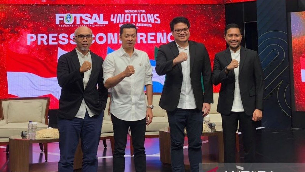 Pelatih Hector Souto memanggil 16 pemain untuk Timnas Futsal Indonesia yang akan berlaga di Indonesia Futsal 4 Nations World Series melawan Argentina, Jepang, dan Arab Saudi di Jakarta International Velodrome pada 30 Januari - 2 Februari 2025.
