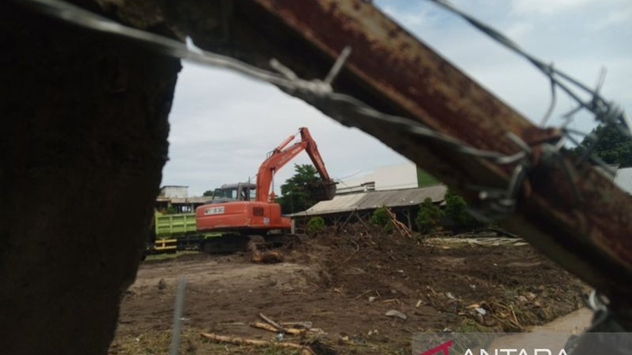 Pemkab Cirebon akan segera menormalisasi Sungai Cipager untuk mengurangi risiko banjir setelah kejadian banjir bandang yang melanda 15 desa di 6 kecamatan pada 17 Januari 2025.