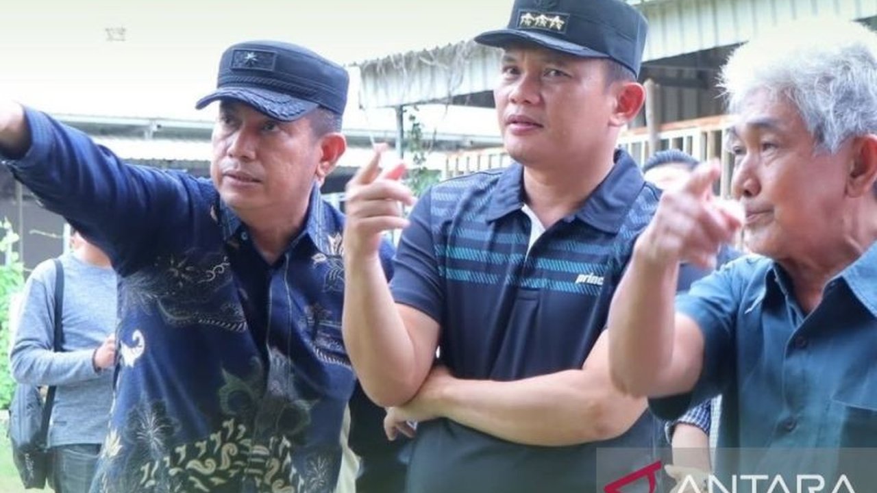 Pemkot Palembang mengajak warga aktif melaporkan perusakan fasilitas umum, seperti yang terjadi di Jembatan Musi VI, untuk menjaga keberlanjutan fasilitas publik dan menekan aksi kriminal.