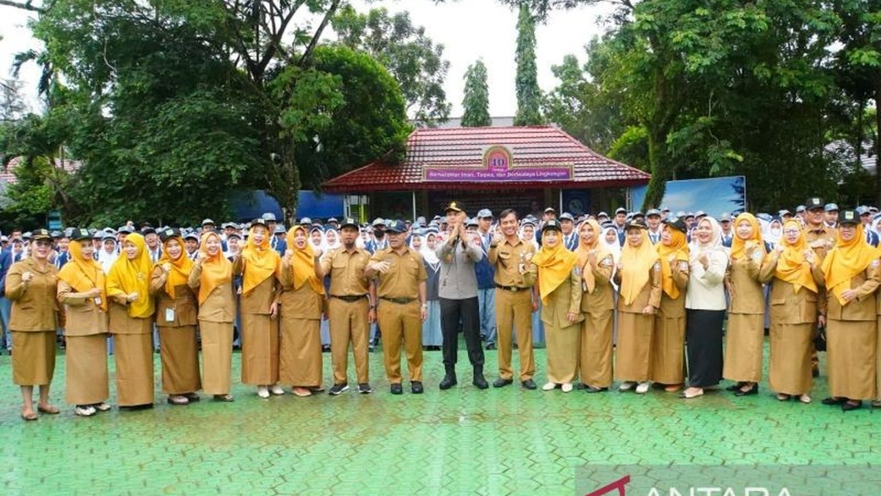 Polda Kepulauan Bangka Belitung melakukan upaya pencegahan terhadap masuknya geng motor ke lingkungan sekolah melalui edukasi langsung kepada pelajar dan deklarasi penolakan di sekolah-sekolah.