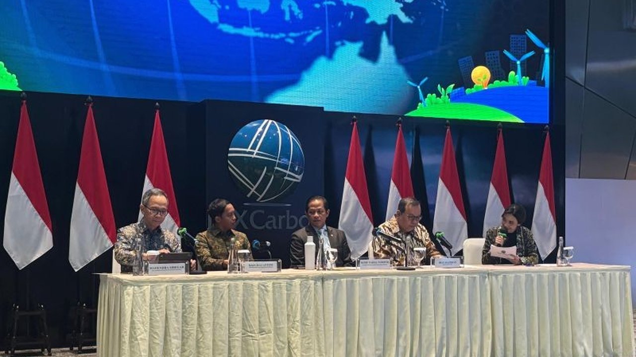 Kementerian Kehutanan Indonesia tengah menyiapkan mekanisme perdagangan karbon dari sektor kehutanan dan penggunaan lahan lainnya (FOLU) untuk mendukung target penyerapan karbon dan komitmen iklim internasional.