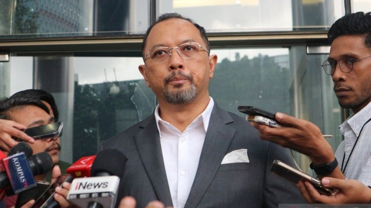 Komisi Pemberantasan Korupsi (KPK) telah menyiapkan materi untuk menghadapi gugatan praperadilan yang diajukan Sekretaris Jenderal PDI Perjuangan, Hasto Kristiyanto, terkait penetapannya sebagai tersangka kasus suap dan obstruction of justice.