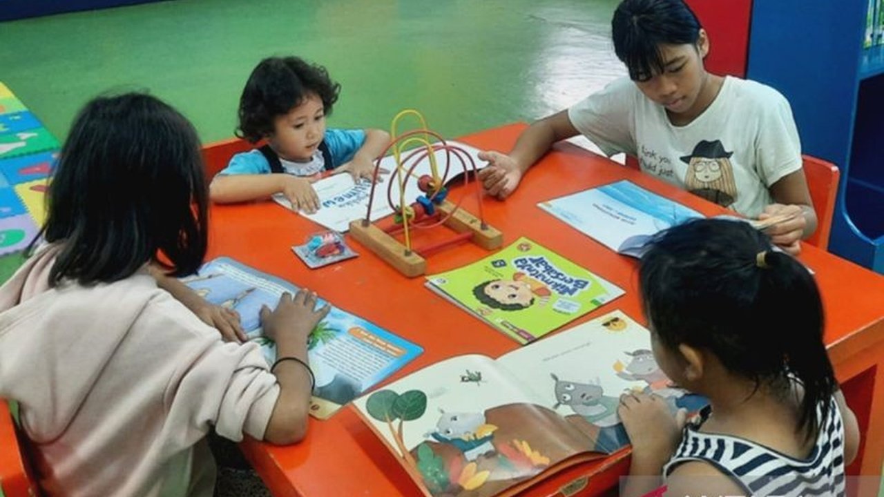 Pengunjung Perpustakaan Jaktim Didominasi Murid SD: 206.699 Kunjungan di 2024