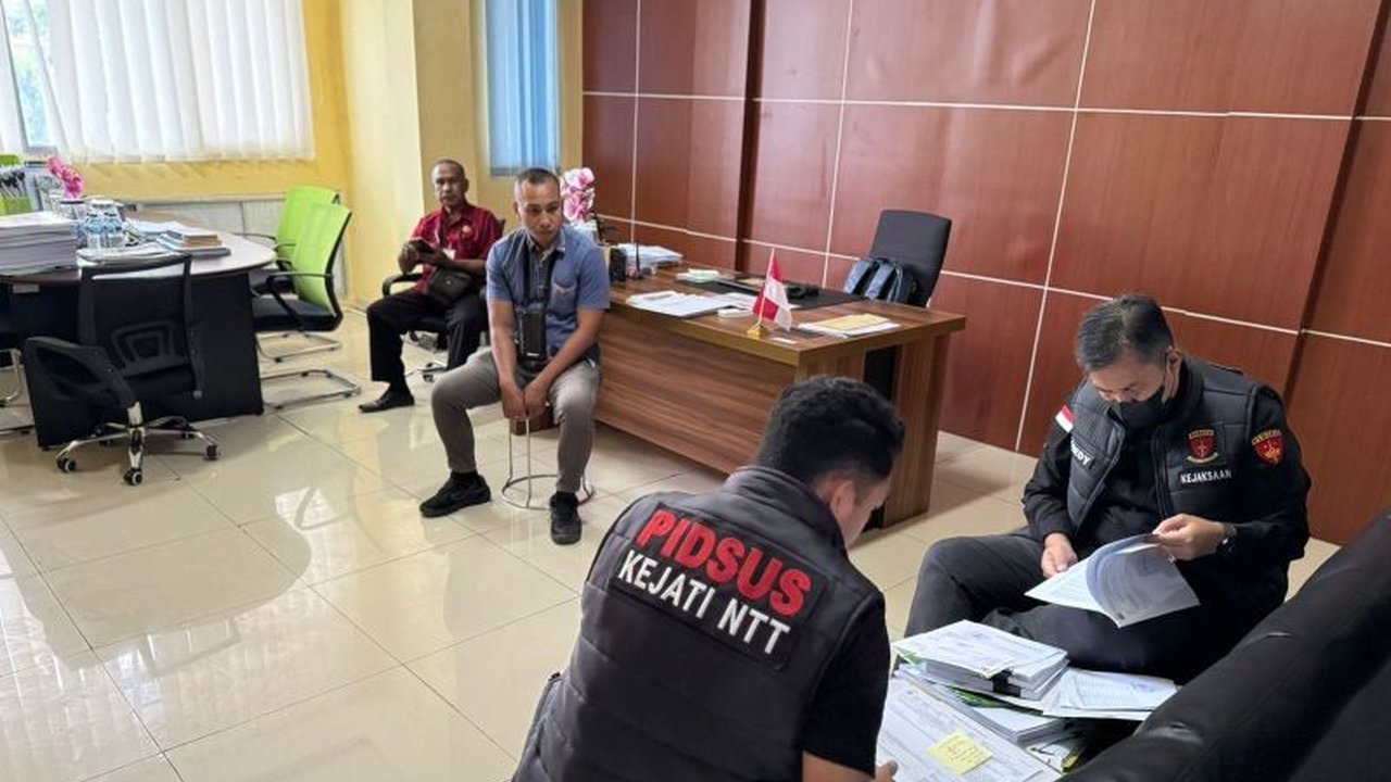 Kejaksaan Tinggi NTT menggeledah kantor BP2JK dan beberapa lokasi lain terkait dugaan korupsi proyek rehabilitasi sekolah tahun 2021 di Kupang, NTT, setelah sejumlah sekolah yang baru direnovasi mengalami kerusakan.