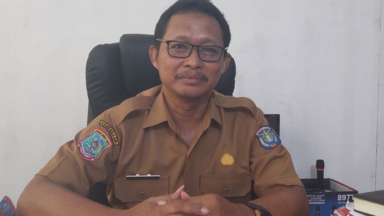 Pemkab Sorong mengalokasikan Rp10 miliar dari dana alokasi umum untuk mendukung program Makan Bergizi Gratis (MBG) yang menargetkan 28.341 siswa di 288 satuan pendidikan, dengan uji coba program di Distrik Aimas pada 3 Februari 2025.