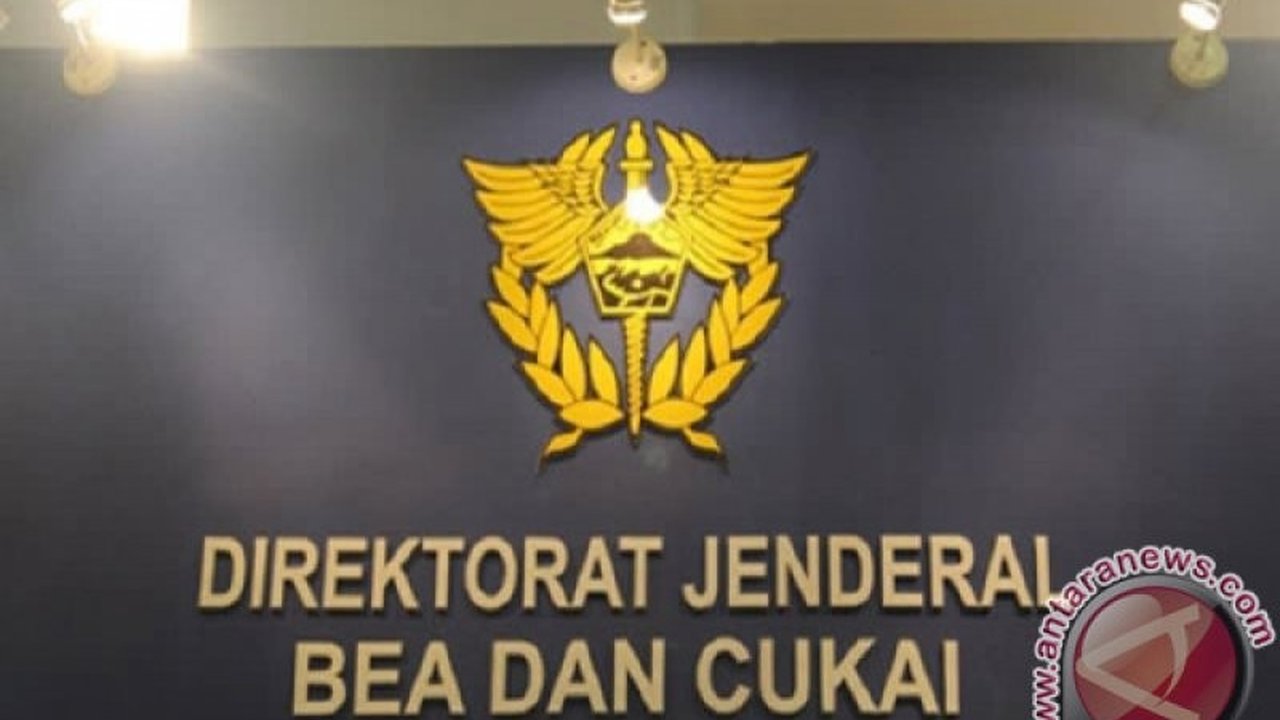 Pemerintah luncurkan PMK 114/2024 yang merevisi aturan audit bea dan cukai, efektif 1 Maret 2025, bertujuan optimalkan proses dan pengawasan.