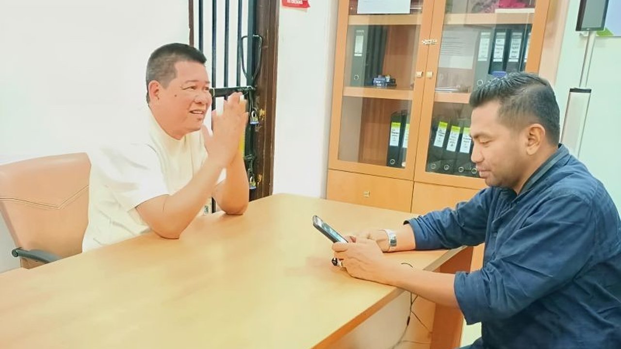 Tim Satgas Kejagung berhasil menangkap Irwan Baramuli, buron kasus korupsi pengangkutan batubara senilai Rp1,6 miliar di Mal Senayan City, Jakarta Selatan, yang telah menjadi DPO Kejati Kalimantan Selatan.