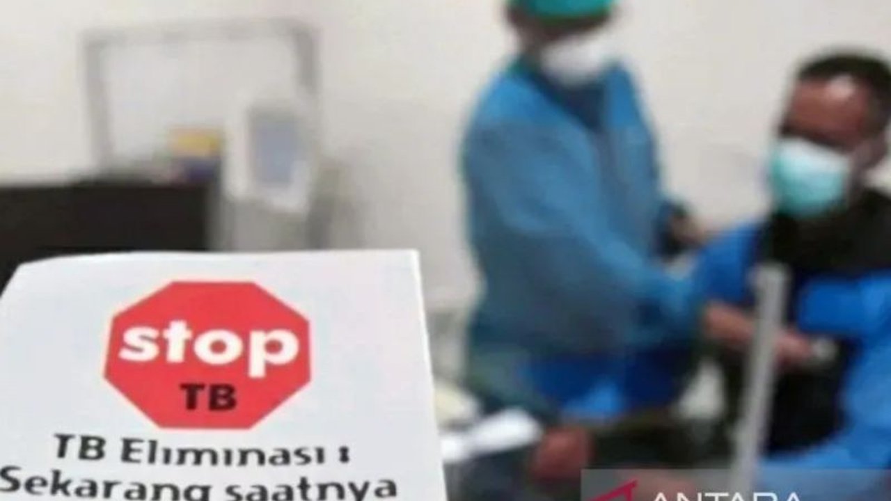 Kemenkes menekankan pentingnya deteksi dini TBC untuk menekan angka kasus yang terus meningkat di Indonesia, menempati peringkat kedua tertinggi dunia setelah India, dengan berbagai strategi dan kolaborasi lintas sektor dijalankan.