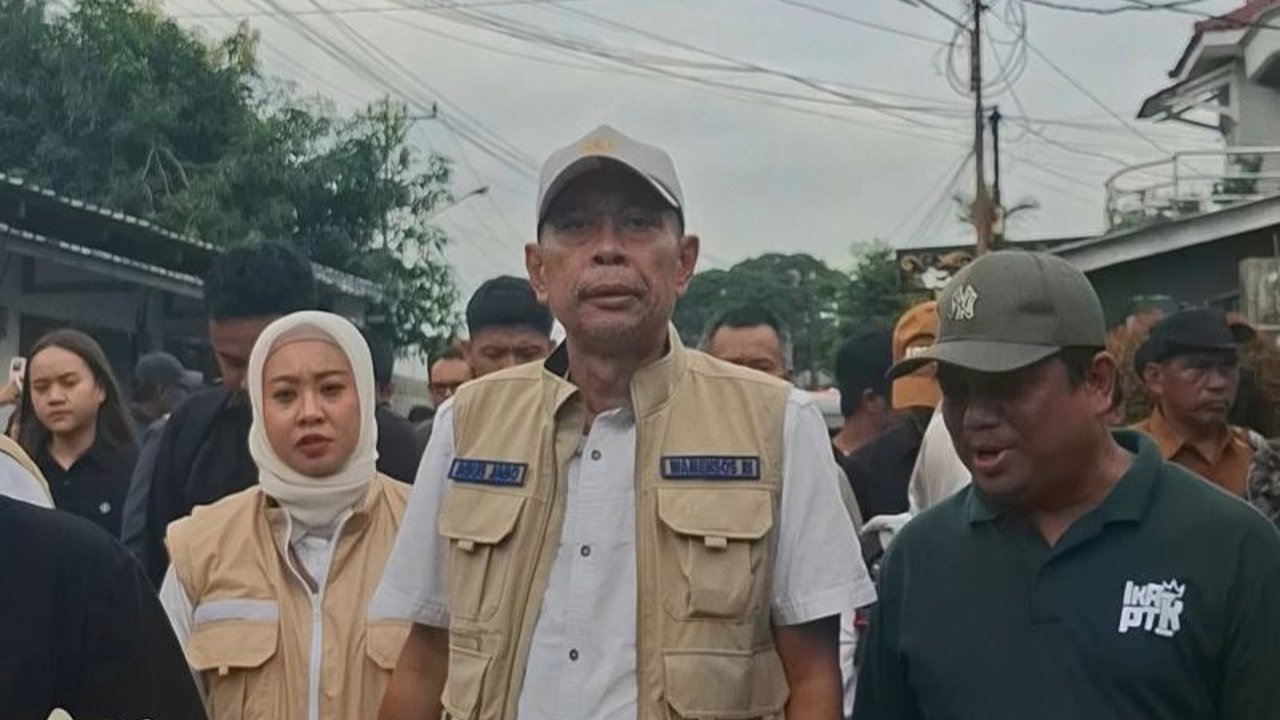 Wakil Menteri Sosial RI melaporkan proses integrasi data tunggal sosial ekonomi telah mencakup 226 juta penduduk Indonesia, mendekati target penyelesaian pada Februari 2024 untuk optimalisasi penyaluran bantuan sosial.