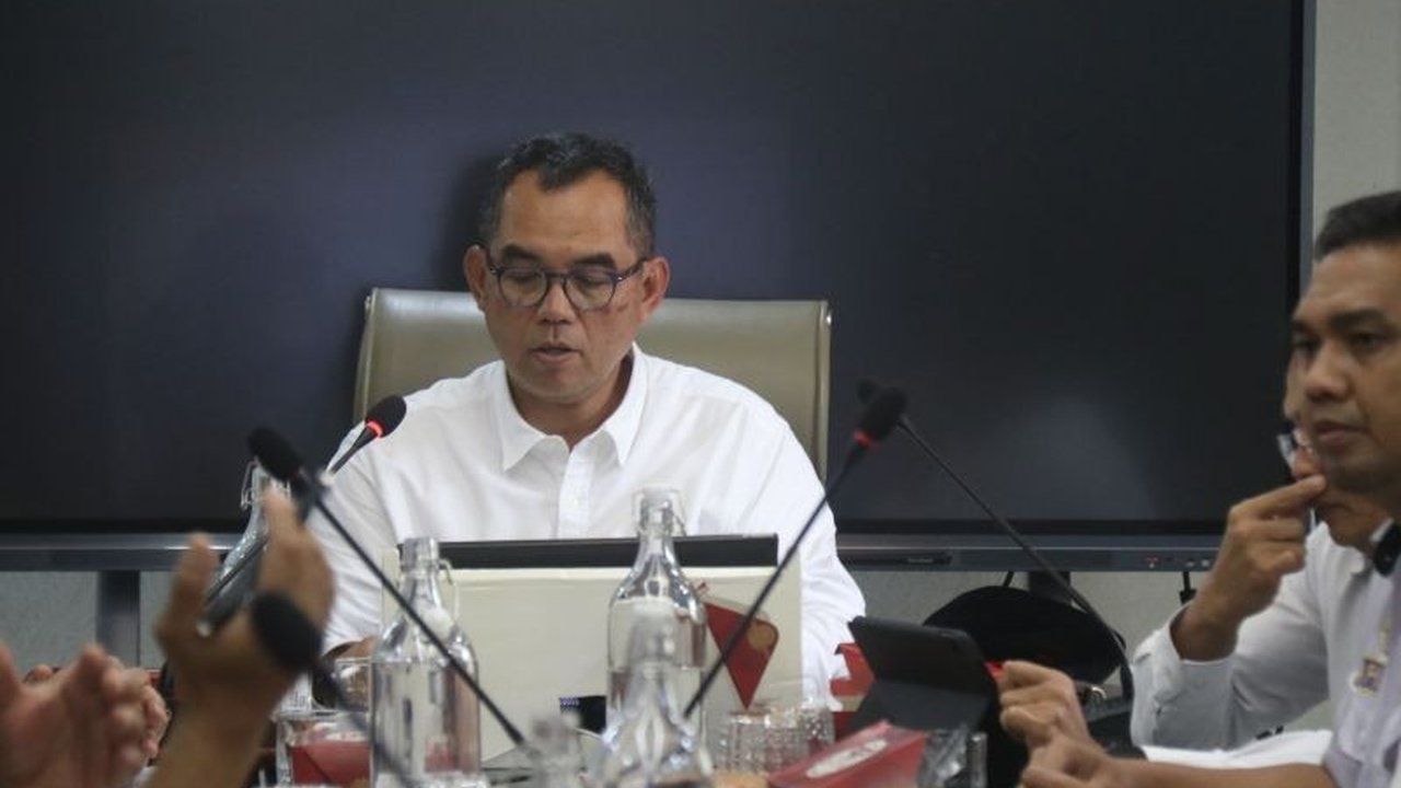 Penundaan program Buy The Service (BTS) bus rute Cibinong-Puncak oleh Kementerian Perhubungan dimanfaatkan Pemkab Bogor untuk meningkatkan infrastruktur pendukung, seperti halte terintegrasi dan fasilitas park and ride.