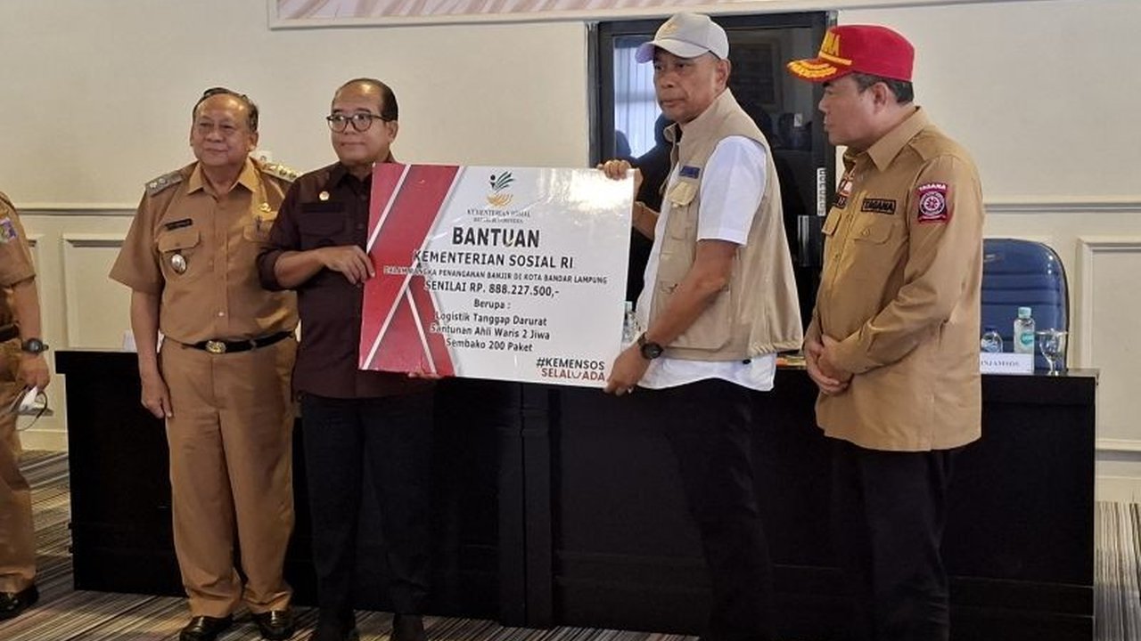 Kemensos Berikan Bantuan Rp1,1 Miliar untuk Penanggulangan Bencana di Lampung