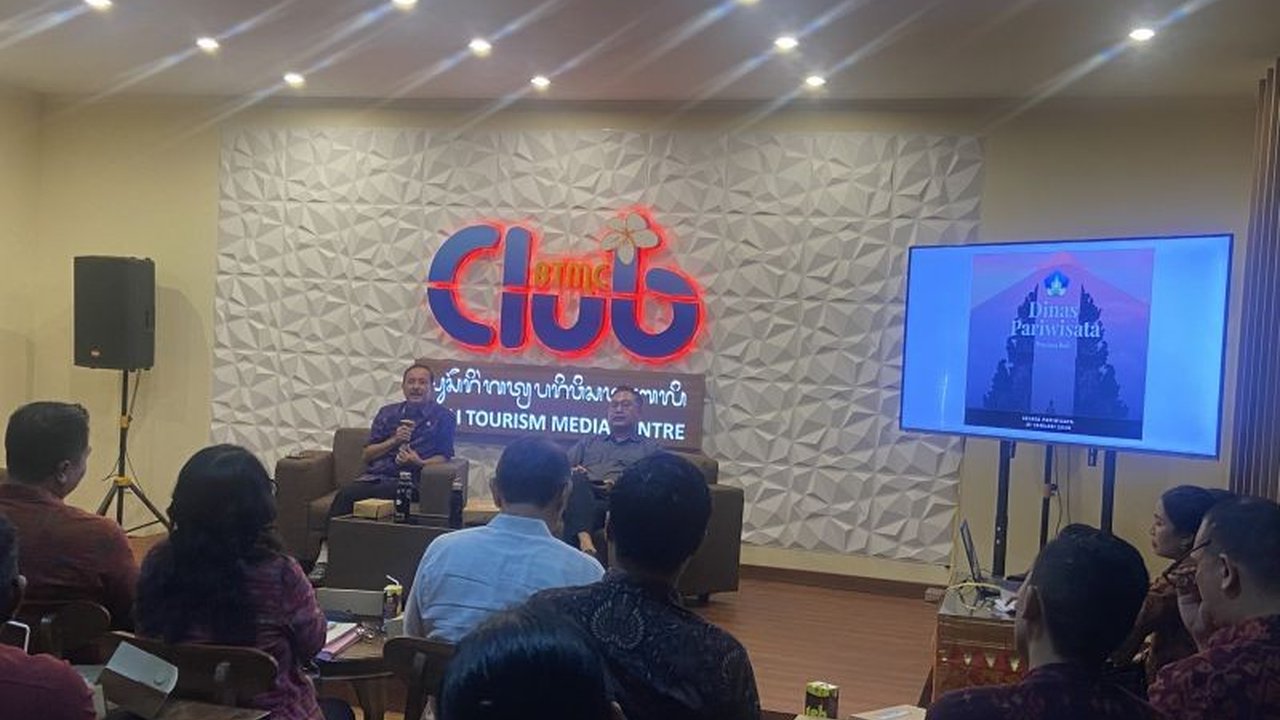 Pemerintah Bali membubarkan Kampung Rusia di Ubud karena melanggar aturan perizinan dan ketertiban umum, langkah ini dianggap penting untuk menegakkan aturan dan melindungi kepentingan lokal.