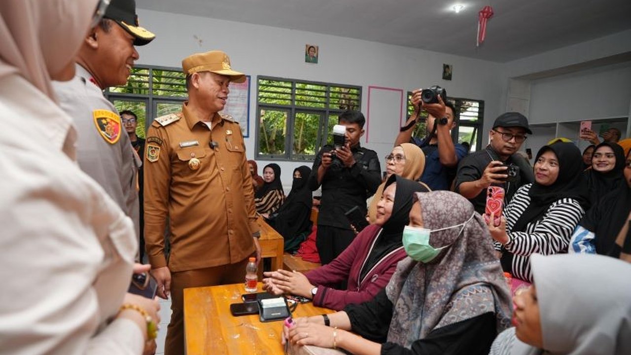 Pemerintah Provinsi Sulawesi Selatan memulai sosialisasi program pemeriksaan kesehatan gratis inisiasi Presiden di Jeneponto, yang mencakup pemeriksaan ibu hamil, anak sekolah, dan pemberian makanan bergizi gratis.